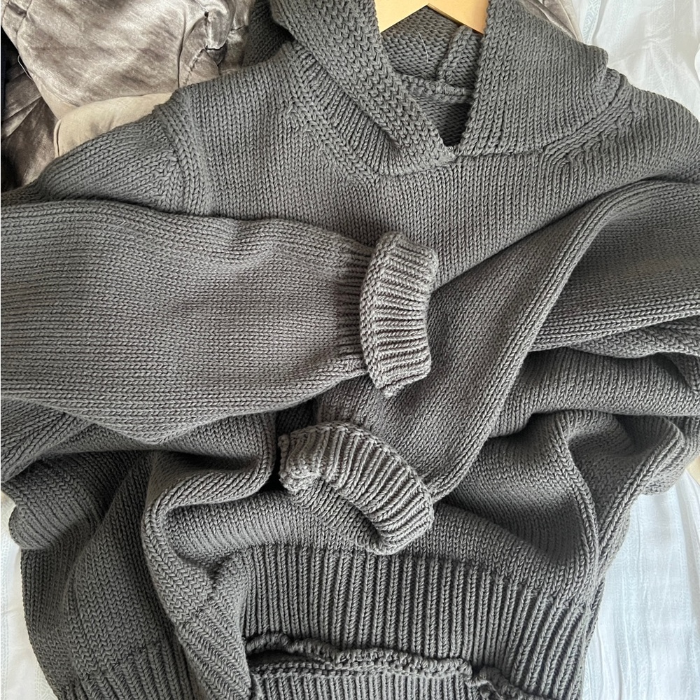 JACQUEMUS knit hoodie